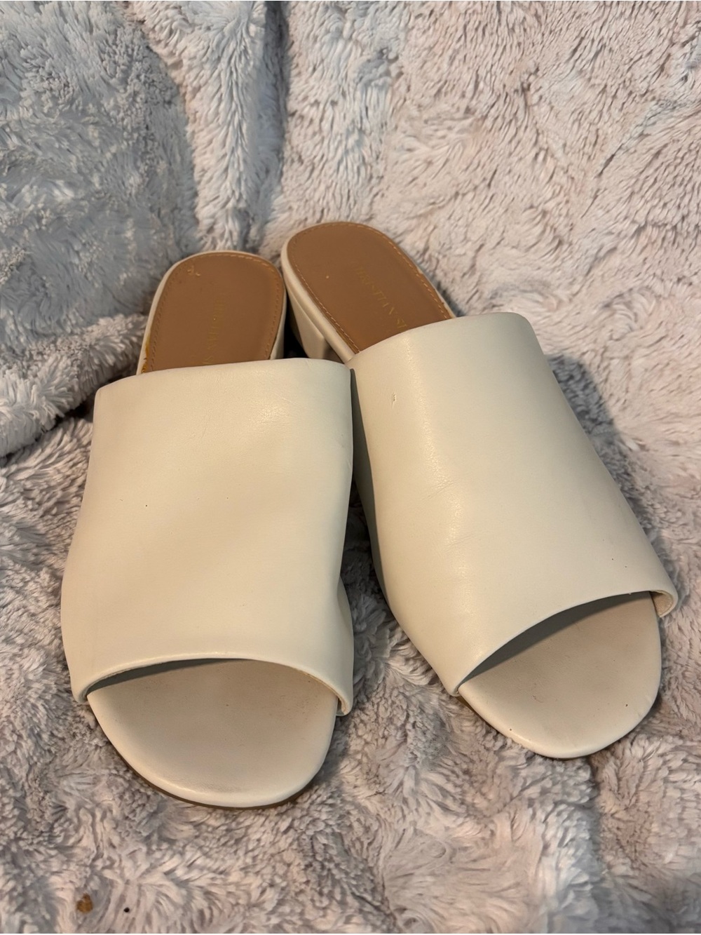 Christian Siriano for Payless Cream Slip On Sandals - Size 8
